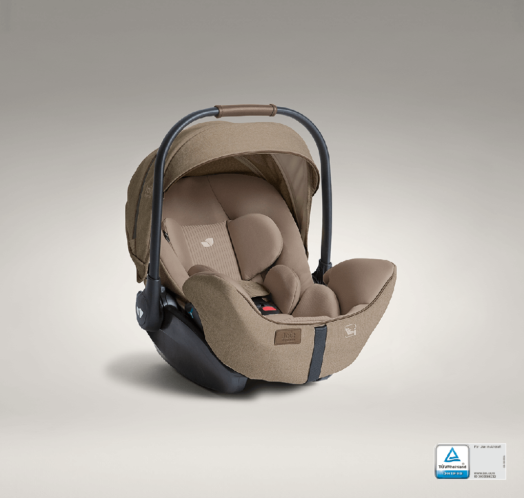 p1-joie-signature-baby-car-seat-ilevelpro-sandstone-right-angle.png