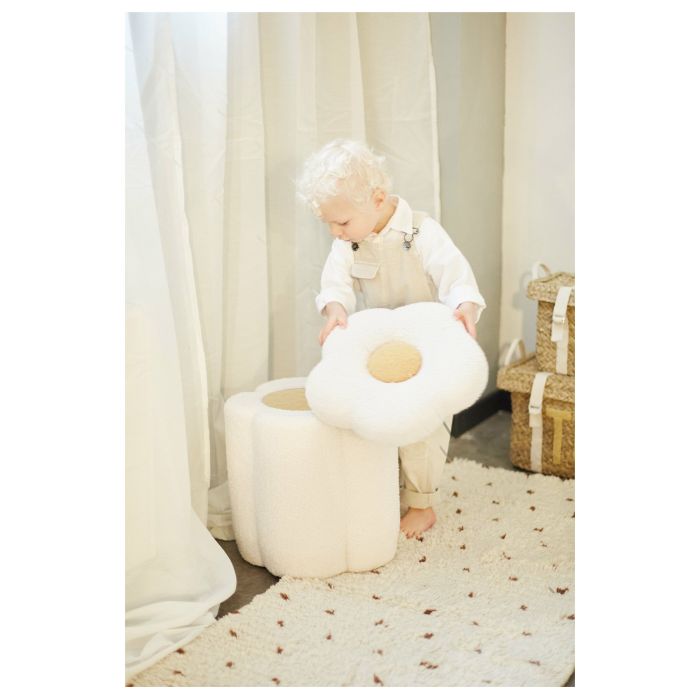 childhome-pouf-espace-de-rangement-fleur_CWO00701_1_1.jpg