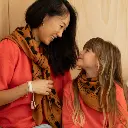 foulard-marron-noir (1).webp