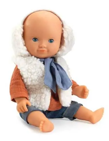 vetements-de-poupee-tenue-moumoute-pomea-djeco (1).webp