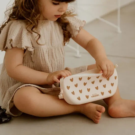 trousse-en-silicone-creme (2).webp