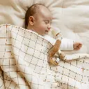 couverture-pilou-grands-carreaux (1).webp