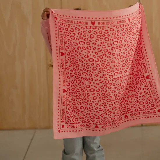 foulard-rose-rouge (3).webp