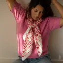 foulard-blanc-rouge (1).webp