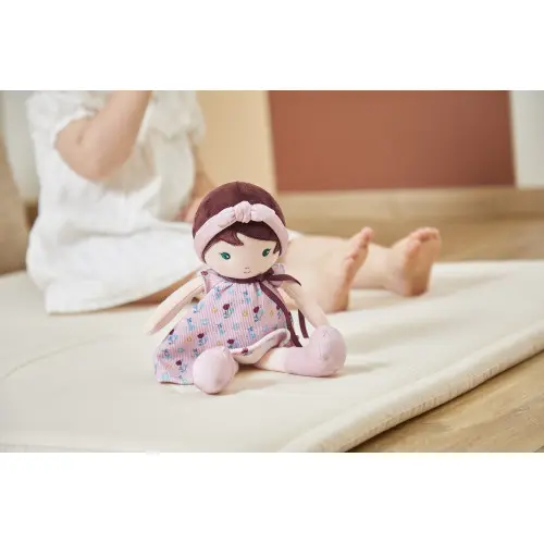 ma-premiere-poupee-en-tissu-leonie-25-cm (4).webp