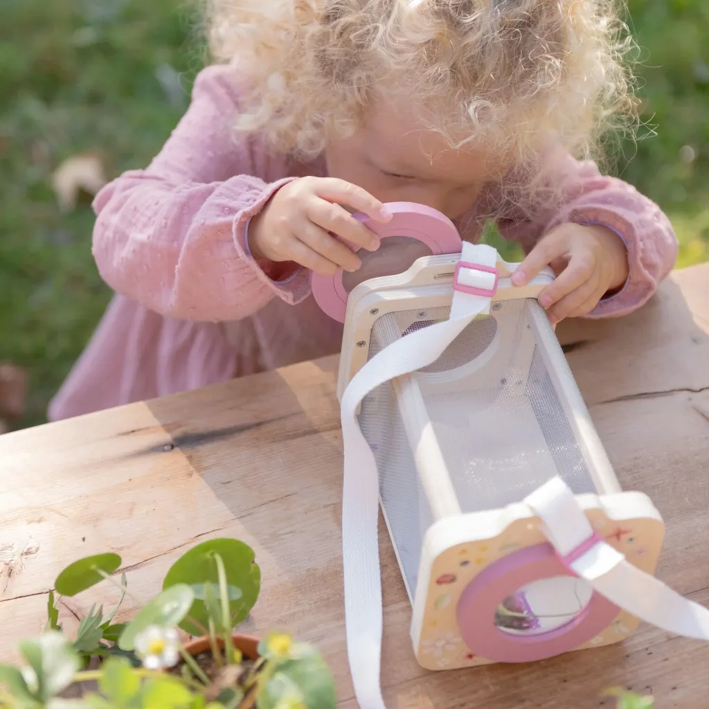 0033019_bug-viewer-fairy-garden-ld9135-2-shopify-square.webp