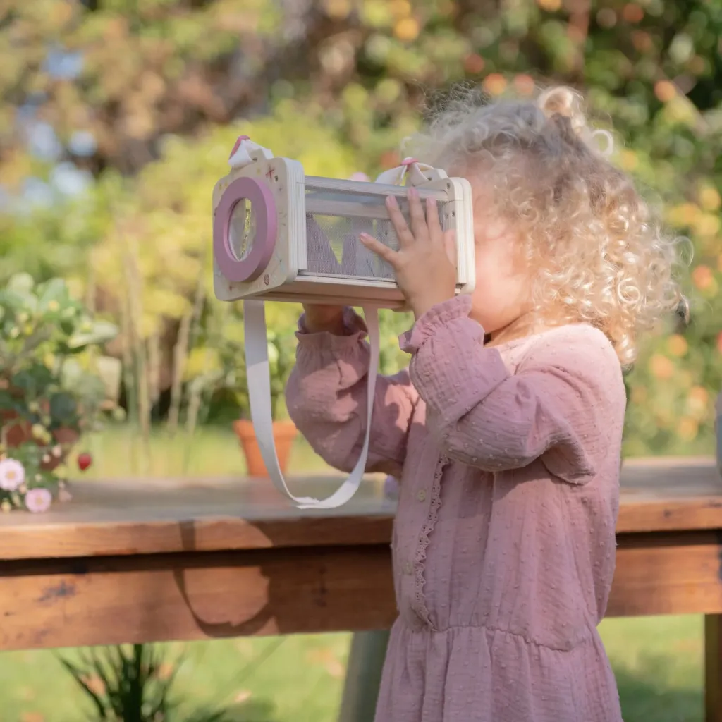 0033018_bug-viewer-fairy-garden-ld9135-1-shopify-square.webp