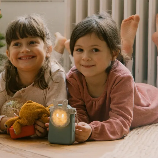 KIVALA-2-petites-filles-1.webp