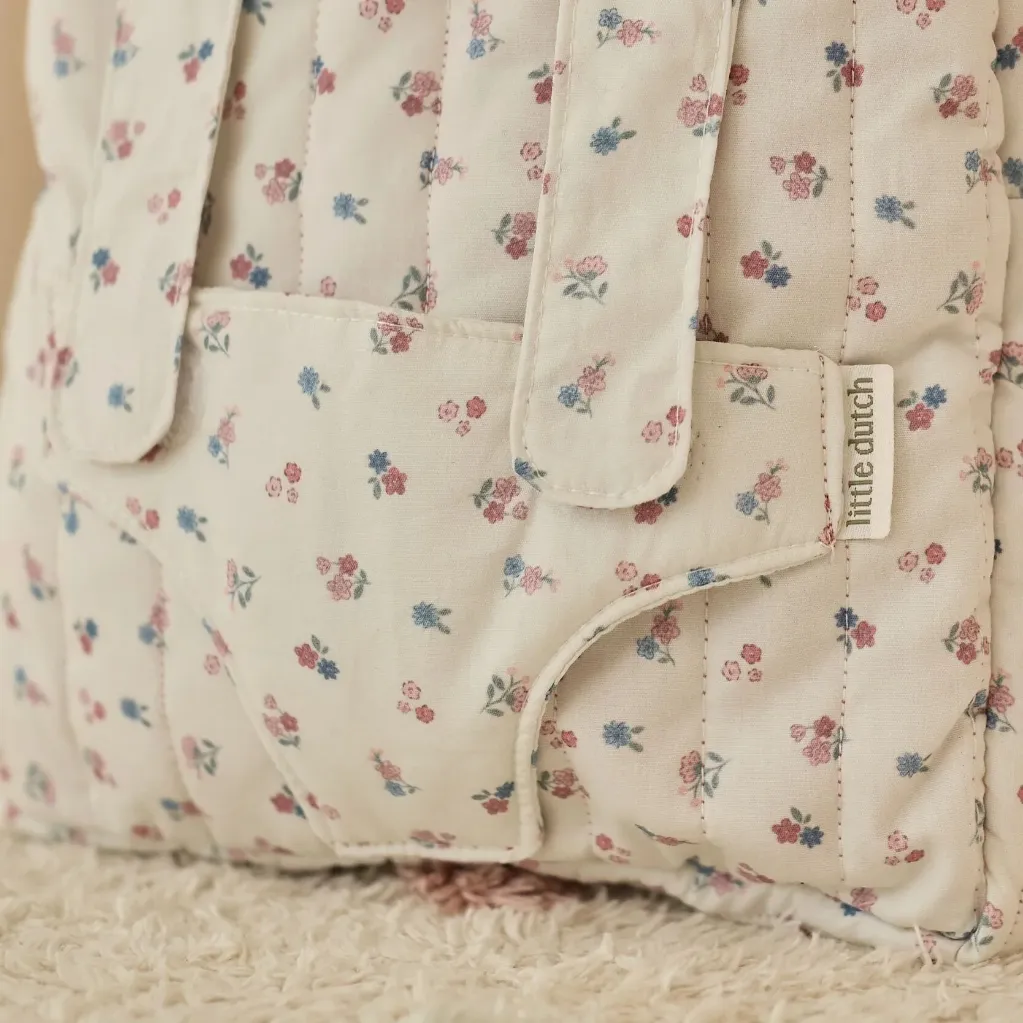 0035404_doll-carrier-pink-ld4599-2-shopify-square.webp
