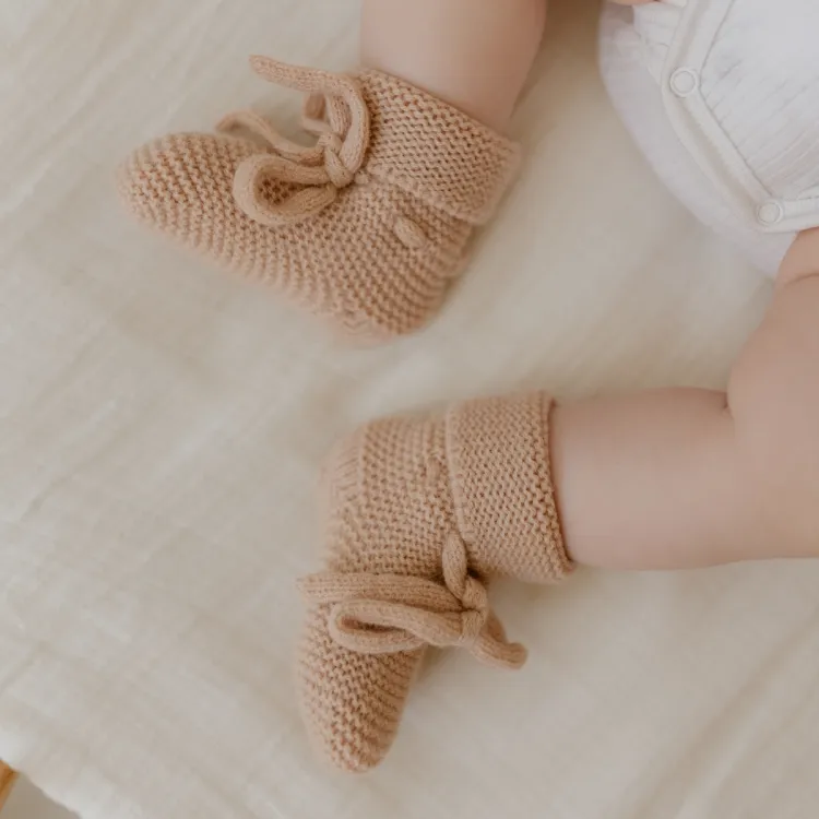 chaussons-laine-merinos-vieux-rose (1).webp