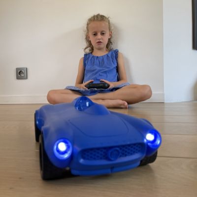 voiture-telecommandee-bleue-kidycar-8.jpg