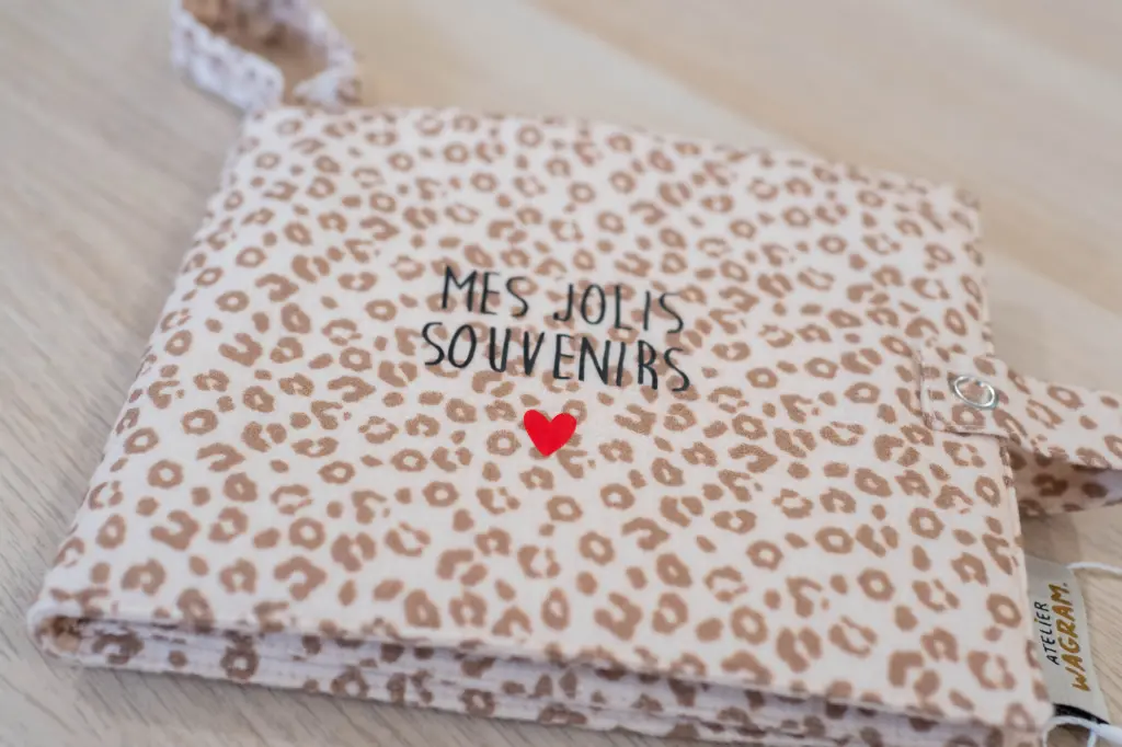 Album photo en tissu "Mes jolis souvenirs - Léopard"  