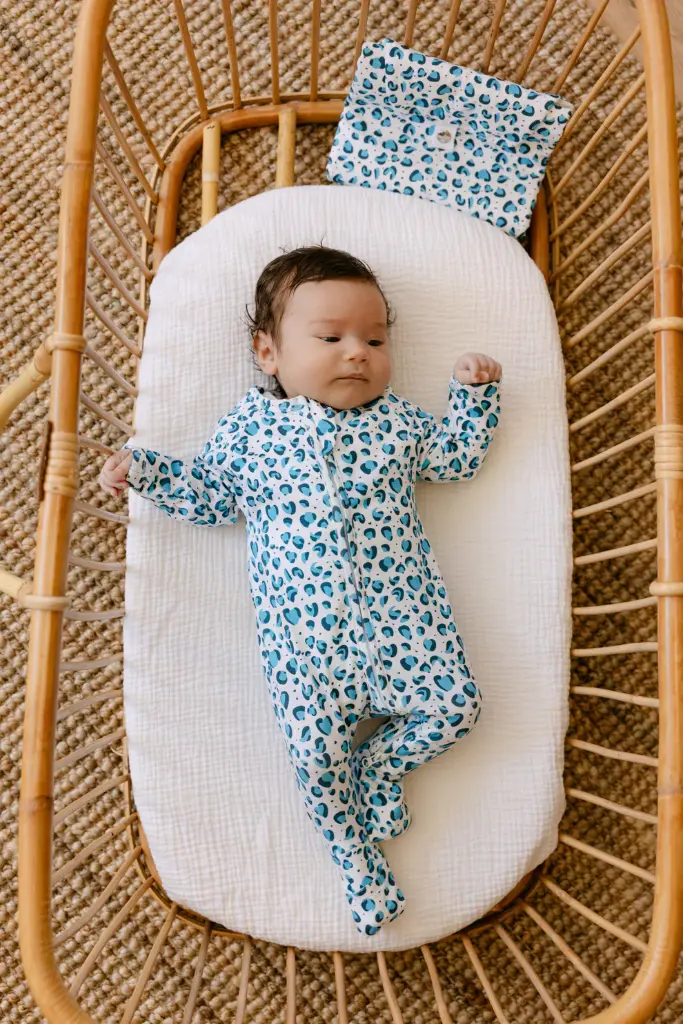 Pyjama bébé zippé "LIVE"