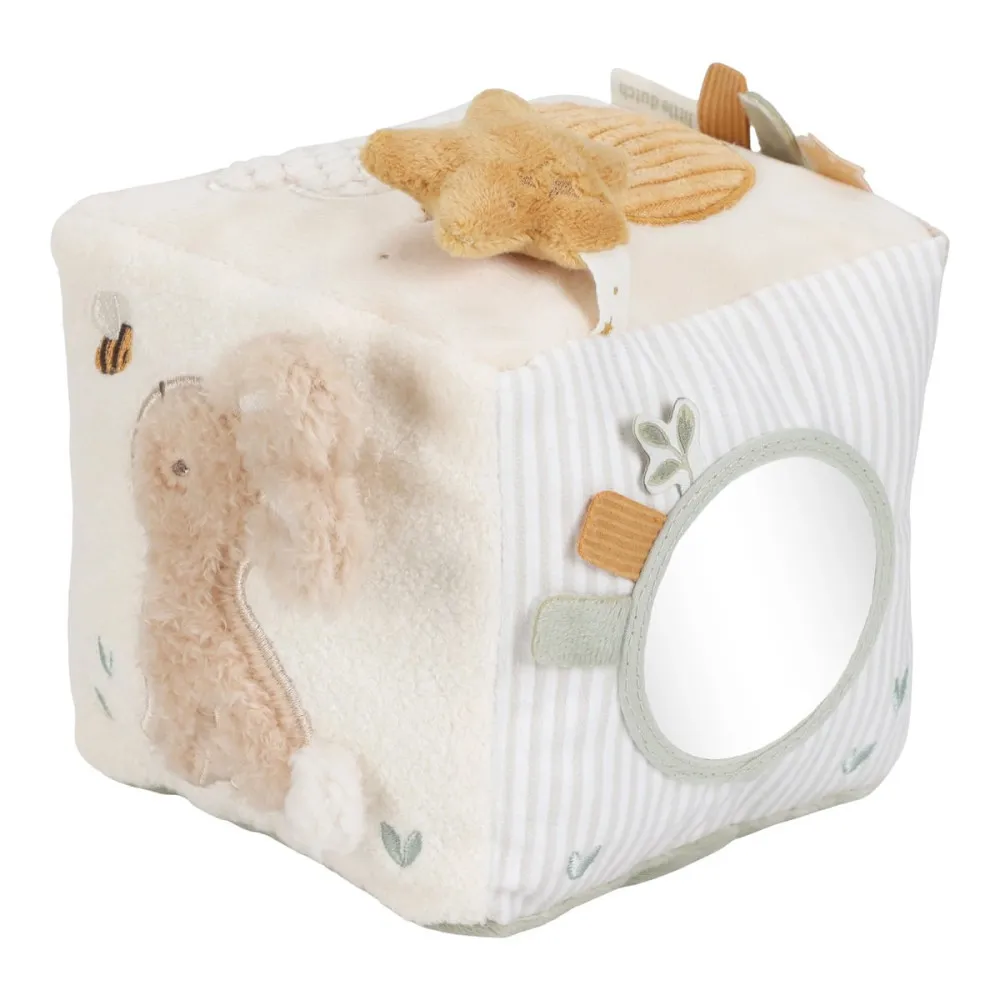 Cube d'activités "Newborn Naturals"