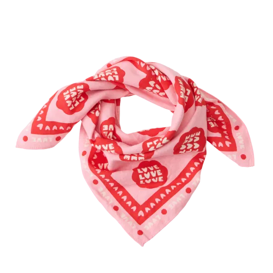 Foulard "love" fond rose motif rouge