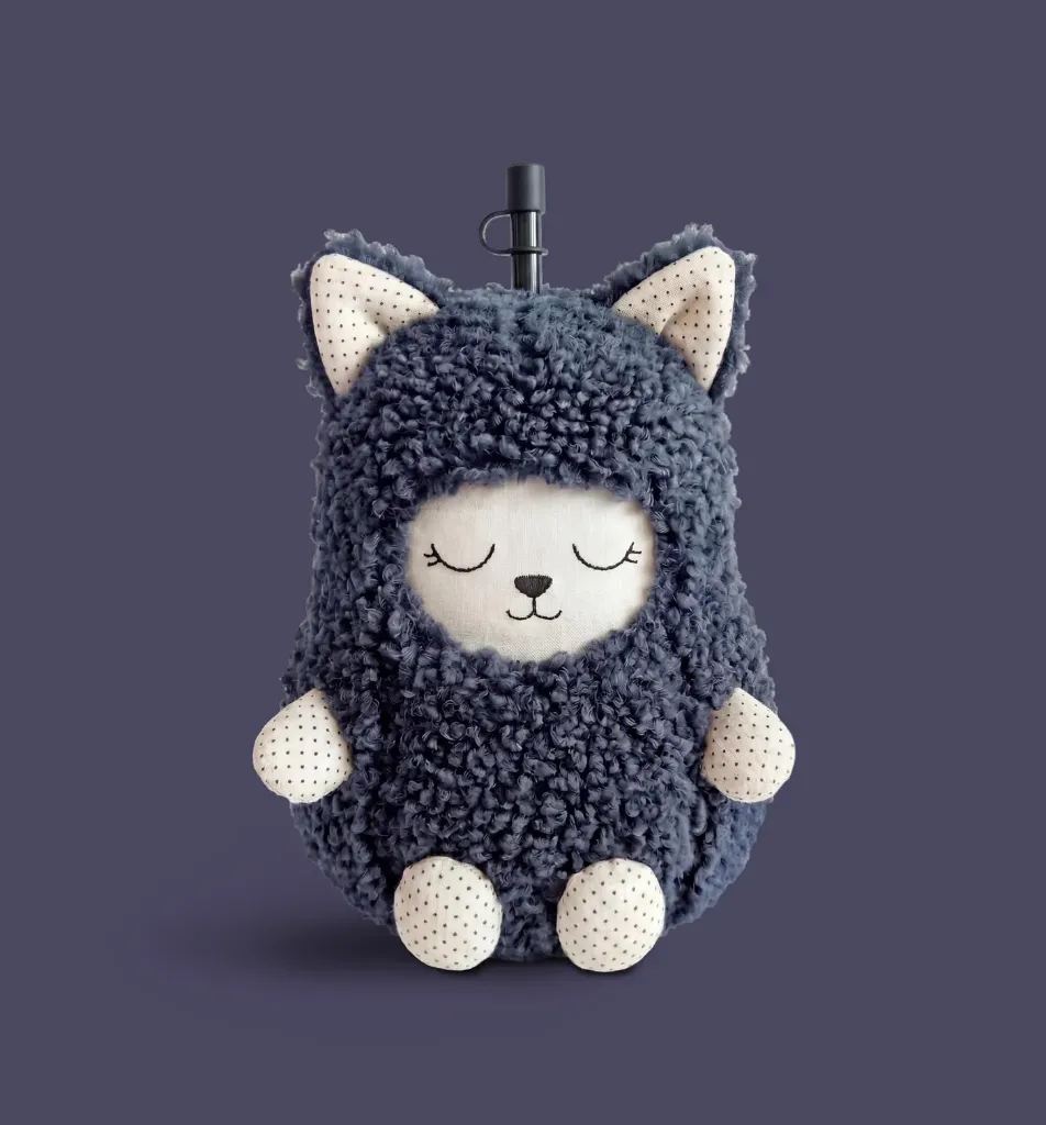 Gobelet à paille avec housse en peluche "Mittens The Kitten"