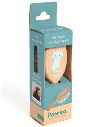 Brosse pour poupée Pomea