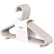 Cintres en paille de blé gris