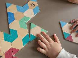 [VILGA319] Dominos triangle