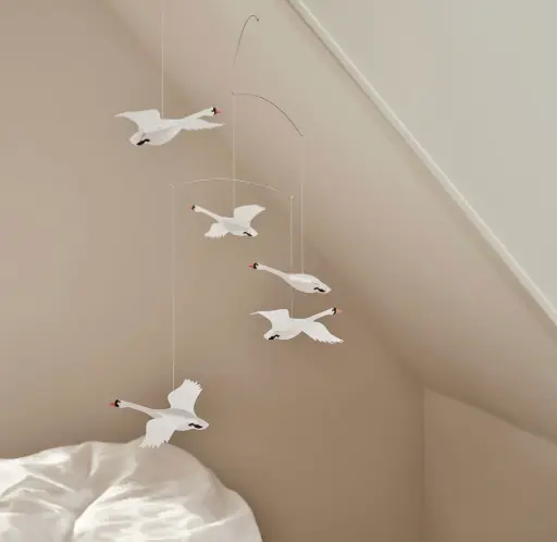 [FLE004] Mobile "Scandinavian Swans"