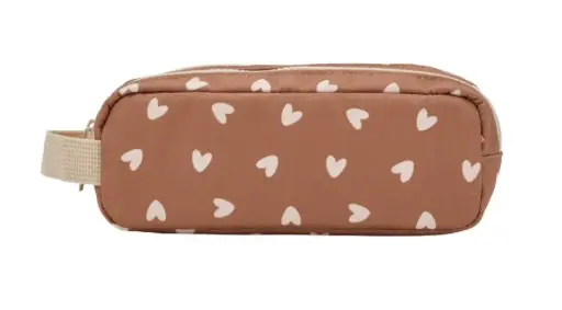 [WAGSKU120_003] Trousse "Cœurs beiges- fond marron" 