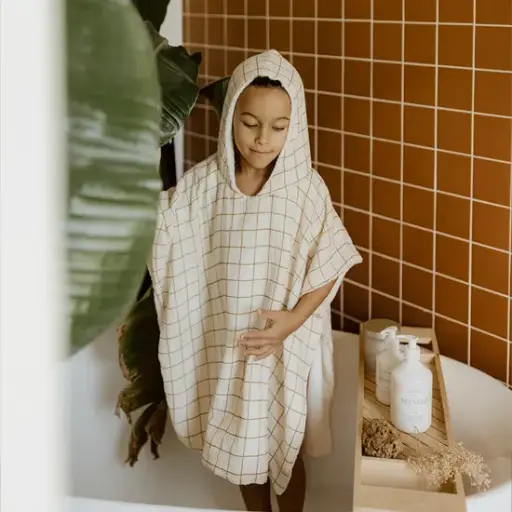 Poncho en gaze "grands carreaux" 